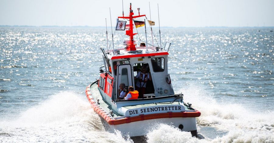 Ein Schiff Deutschen Gesellschaft zur Rettung Schiffbrüchiger (Symbolbild).