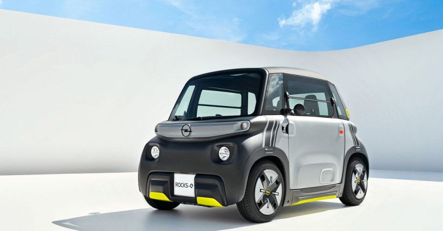 Kantig oder eher knuddelig? Das liegt im Auge des Betrachters. Auf jeden Fall bietet Opel mit dem maximal 45 km/h schnellen Rocks-e demnächst eine neue elektrische Mobilitätsvariante an.