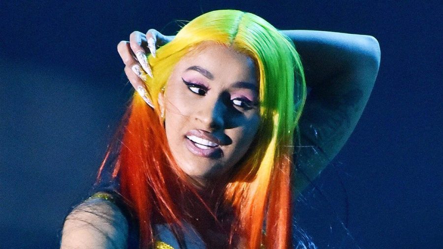 Cardi B über die bizarre Promi-Duschdiskussion