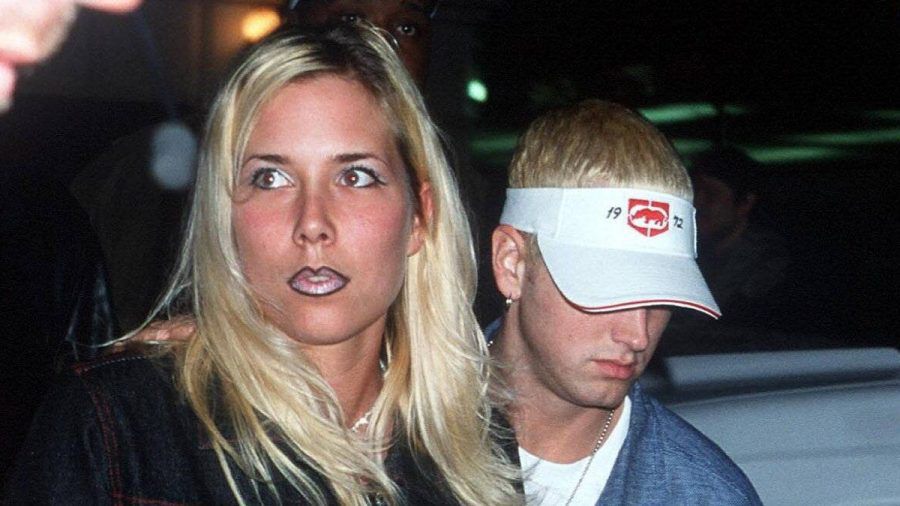 Eminem und seine Ex-Frau Kim im Jahr 2000. (wue/spot)