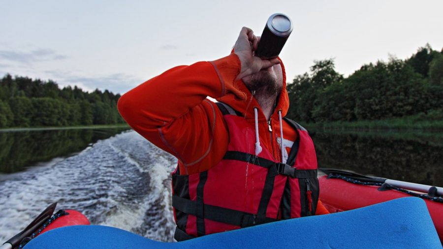 Darum gelten für Boot und Auto gleiche Promille-Regeln!
