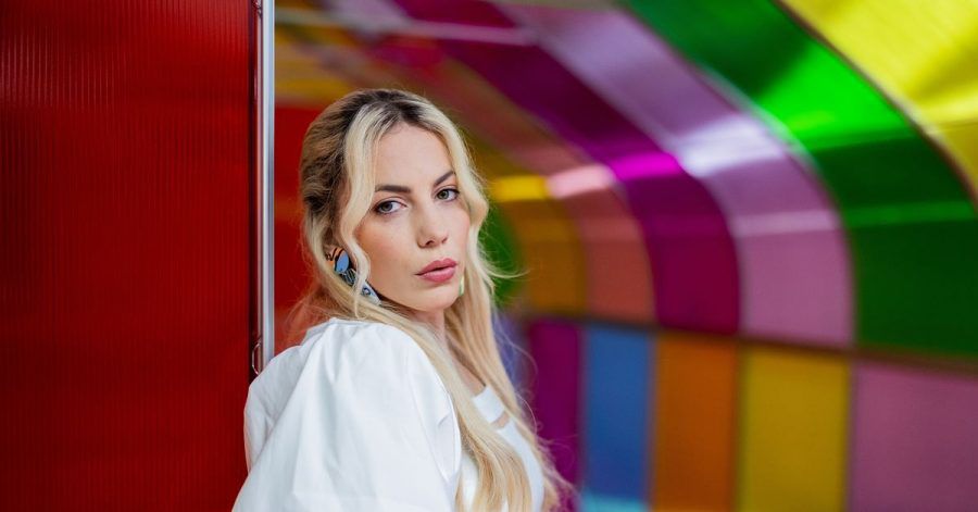 LaFee (bürgerlich: Christina Klein) schaut mit ihrem neuen Album «Zurück in die Zukunft».