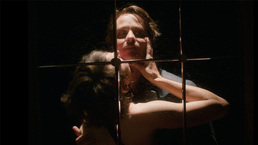 Filmkritik: Dominik Graf verfilmt "Fabian" mit Tom Schilling