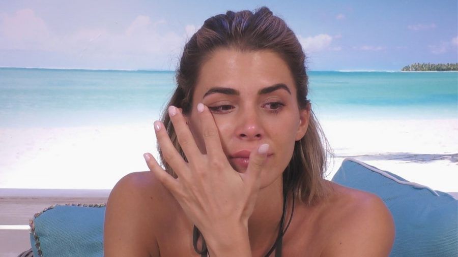 "Love Island" Tag 2: Die ersten Tränen, die ersten Küsse und Lisa in der Friendzone!