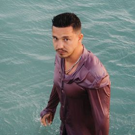 Nico Santos: Hier ist sein neues Video "End Of Summer"