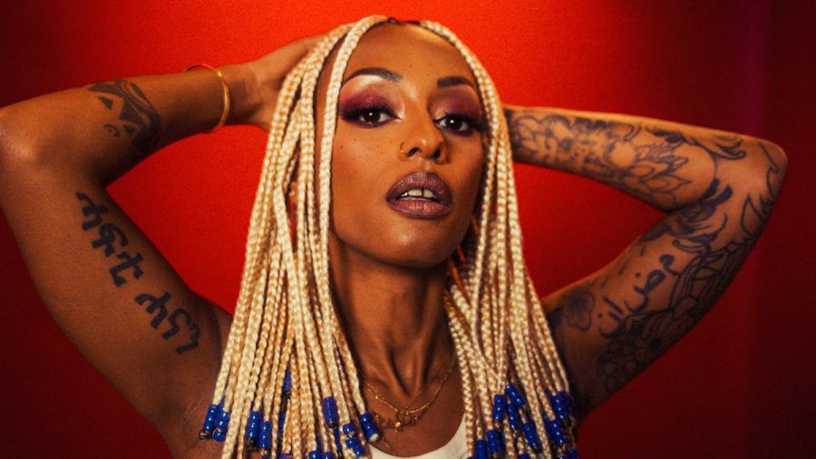 Rapperin Nura zeigt mit neuem Album "Auf der Suche" Haltung