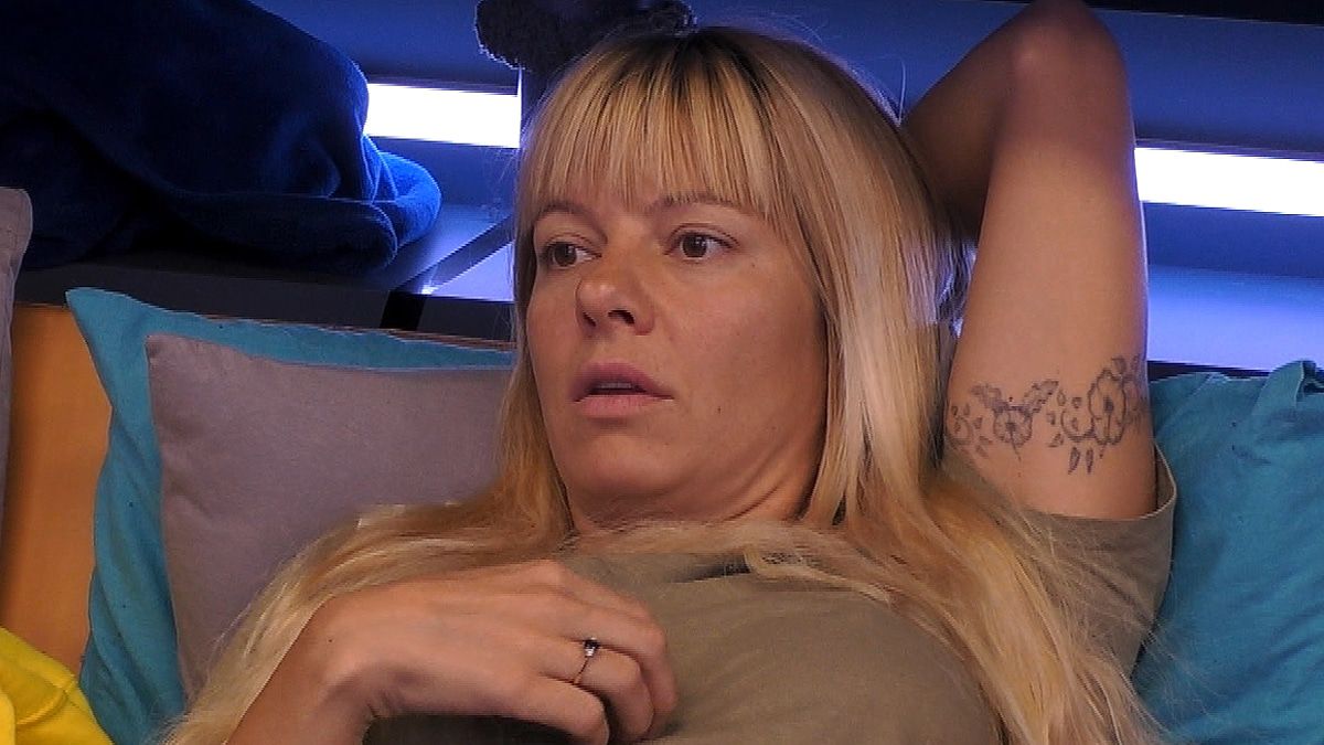Hilfe, so zickig reagiert Daniela Büchner, wenn man sie nicht kennt!