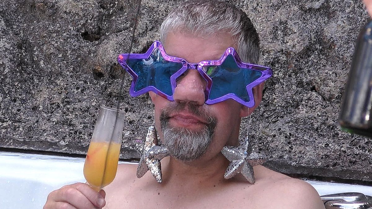 "Promi Big Brother": Für die Glatzen gibt's 'ne Party