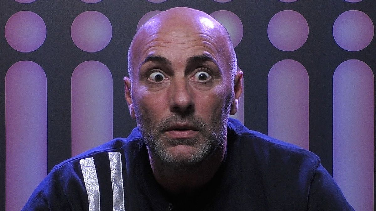 "Promi Big Brother": Paco mit neuem Look - Bäcker Uwe legt Hand an