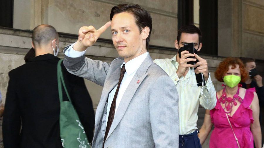Tom Schilling: "Man wird als Schauspieler geboren, das kann man nicht lernen"