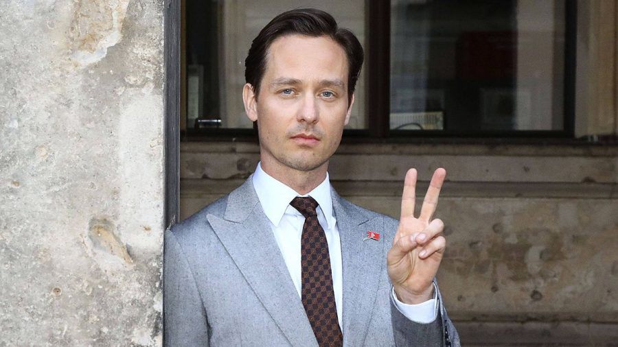 Darum hält Tom Schilling seine Kohle zusammen