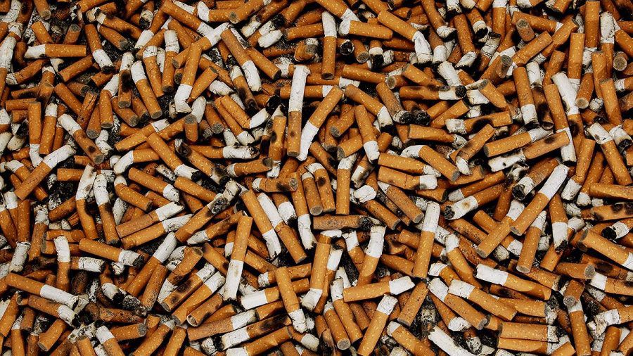 In Frankreich landen jährlich 23,5 Milliarden Kippen auf der Straße