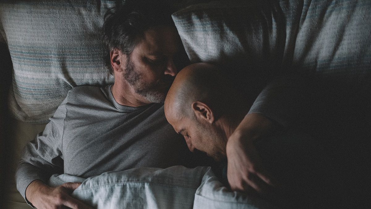 Colin Firth und Stanley Tucci als Paar in dem Demenz-Drama "Supernova"