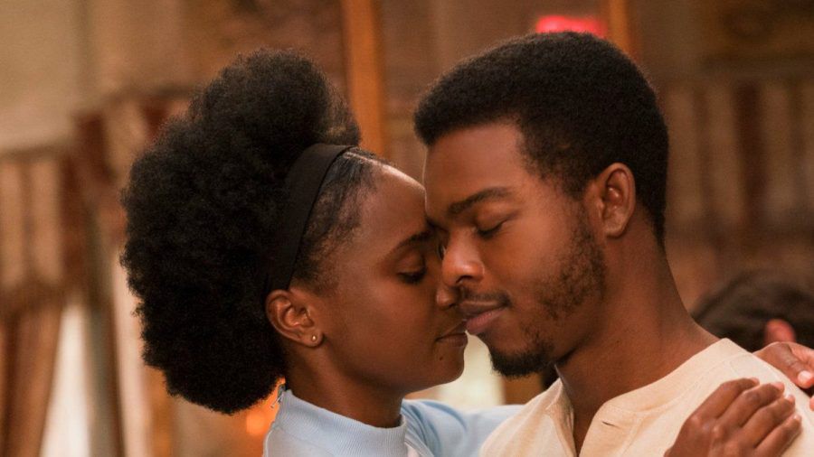 Alonzo "Fonny" Hunt (Stephan James) und Tish Rivers (KiKi Layne) sind seit ihrer Kindheit unzertrennlich. (stk/spot)