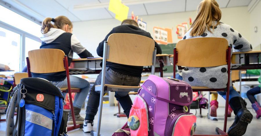 Grundschulkinder sollen einen Rechtsanspruch auf Ganztagsbetreuung bekommen. Das gilt ab dem Einschuljahrgang 2026/2027.