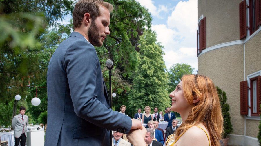 "Sturm der Liebe": Maja macht Florian spontan einen Heiratsantrag. (cg/spot)