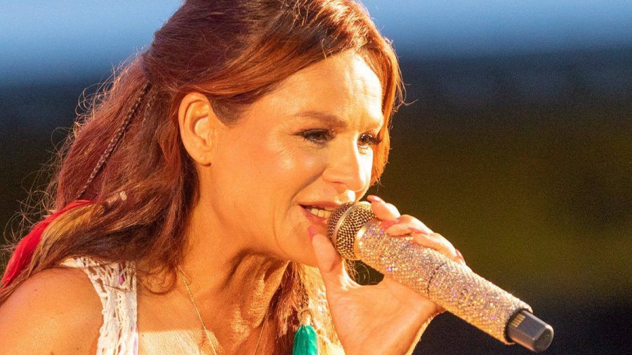 Andrea Berg kündigt eine Open-Air-Tour an. (ncz/spot)