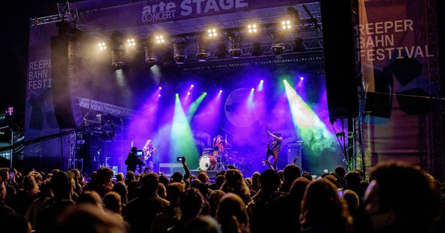 Die Berliner Band Kadavar steht beim Reeperbahn-Festival auf der Arte Concert Stage. Das Reeperbahn-Festival ist ein großes Clubfestival mit Konzerten, Nachwuchsförderung und einer Fachkonferenz der Musik- und Digitalwirtschaft.