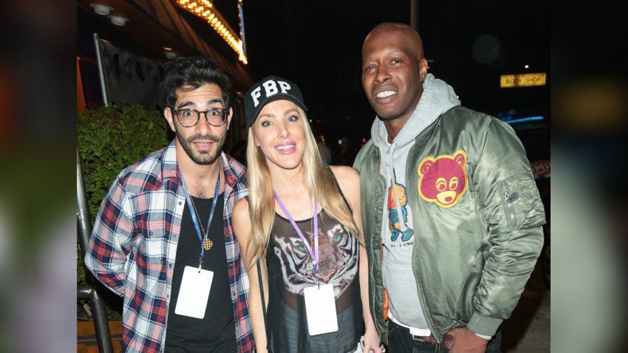 Fuquan Johnson (r.) und Kate Quigley 2018 bei einer Party. (smi/spot)