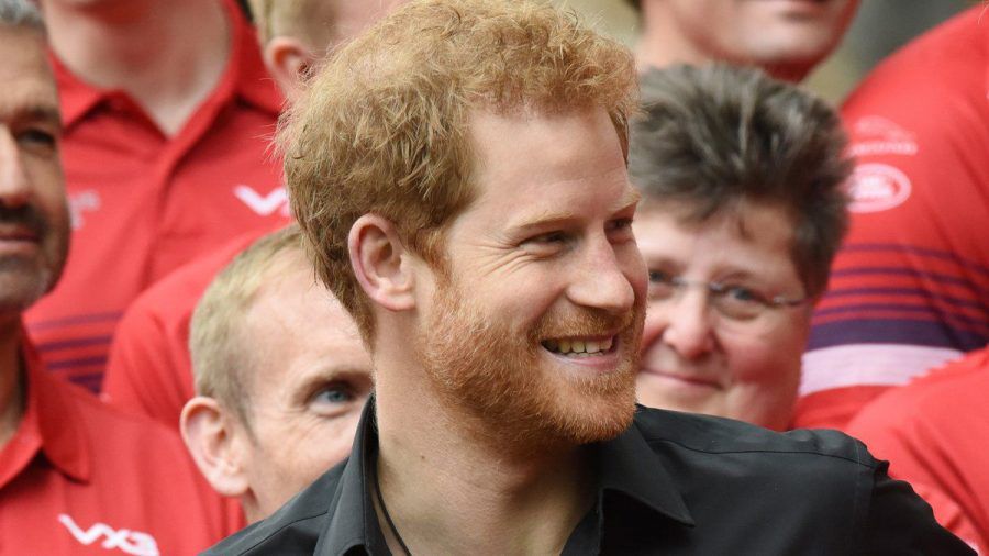 Prinz Harry mit britischen Invictus Games-Athleten im Jahr 2017. (wue/spot)