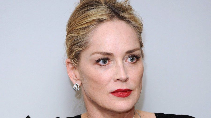 Sharon Stone trauert um ihren Neffen, der im Alter von nur elf Monaten gestorben ist. (wue/spot)