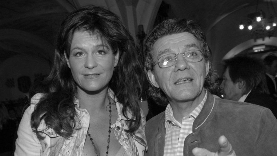 Andrea Berg trauert um ihren Musikproduzenten Eugen Römer (r.). (ncz/spot)