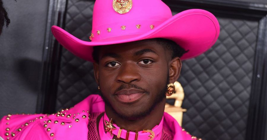US-Rapper Lil Nas X wirbt mit einem ausgefallenen Motiv für sein neues Album.