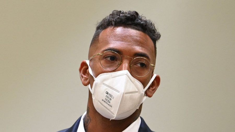 Jérôme Boateng vor dem Amtsgericht München am 9. September 2021. (wue/spot)