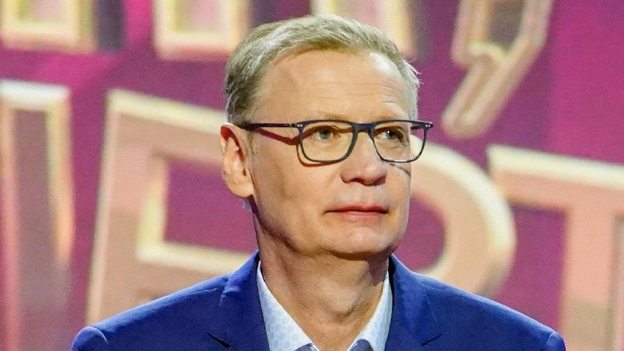 Günther Jauch erkrankte im April an Corona und musste mehrere Live-Shows ausfallen lassen. (dr/spot)