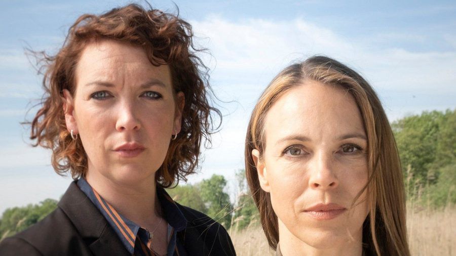 Lina Beckmann (li.) und Anneke Kim Sarnau ermitteln für den "Polizeiruf 110" bald gemeinsam. (tae/spot)