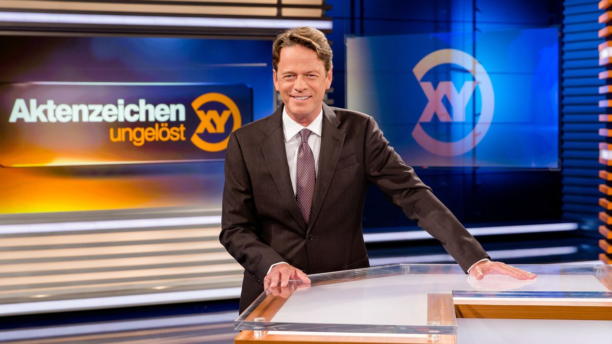 Faszination "Aktenzeichen XY": Der längste Quotenhit im deutschen TV