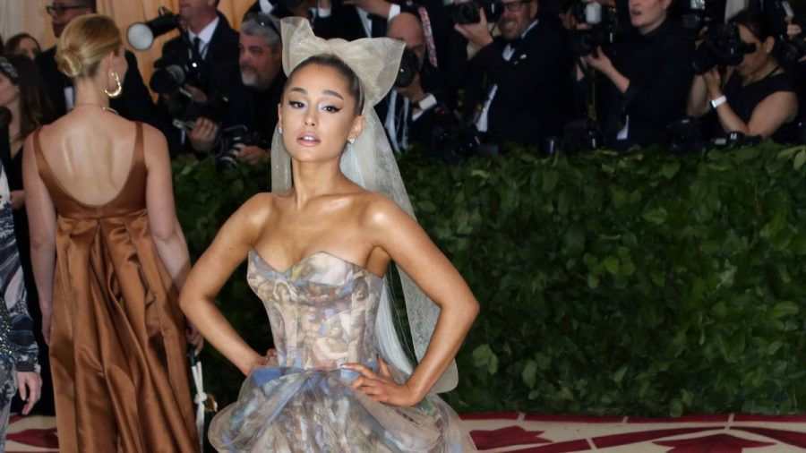 Ariana Grande: Bewaffneter Stalker vor ihrer Villa!