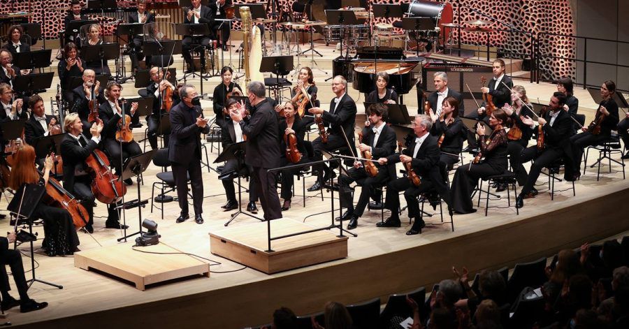 Die neue Konzertsaison im Großen Saal der Elbphilharmonie Hamburg beginnt.