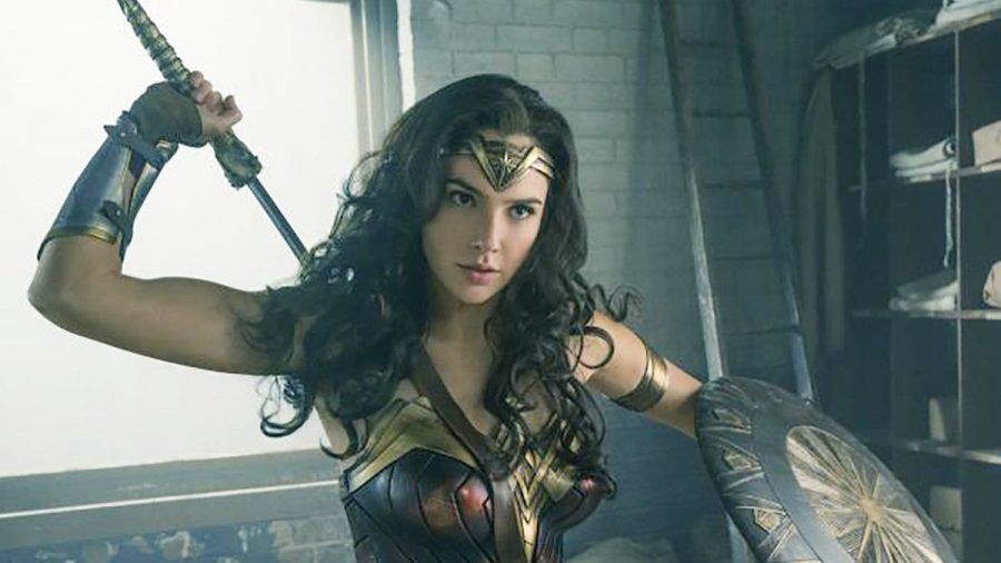 "Wonder Woman": Diana (Gal Gadot) weiß sich zu wehren. (cg/spot)