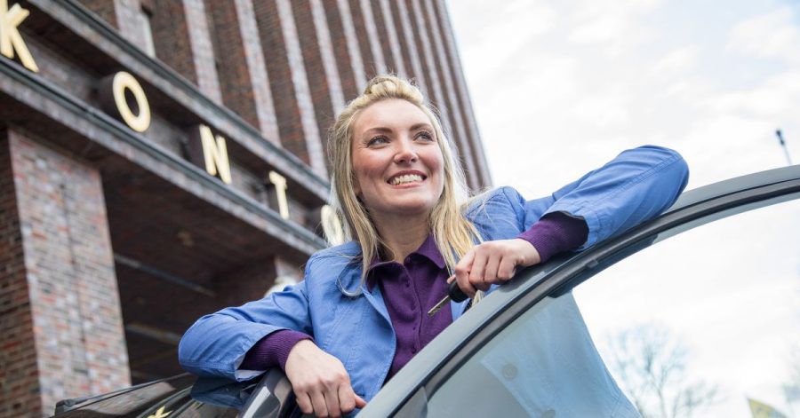 Sorgenfrei mobil? Auto-Abos können Autofahren fast zum All-inclusive-Erlebnis machen.
