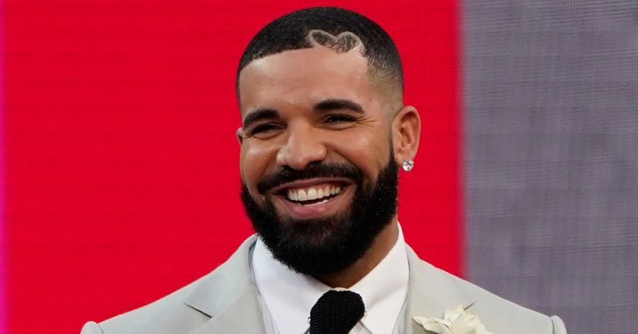 Drake, Rapper und R&B-Sänger, ist einsame spitze.