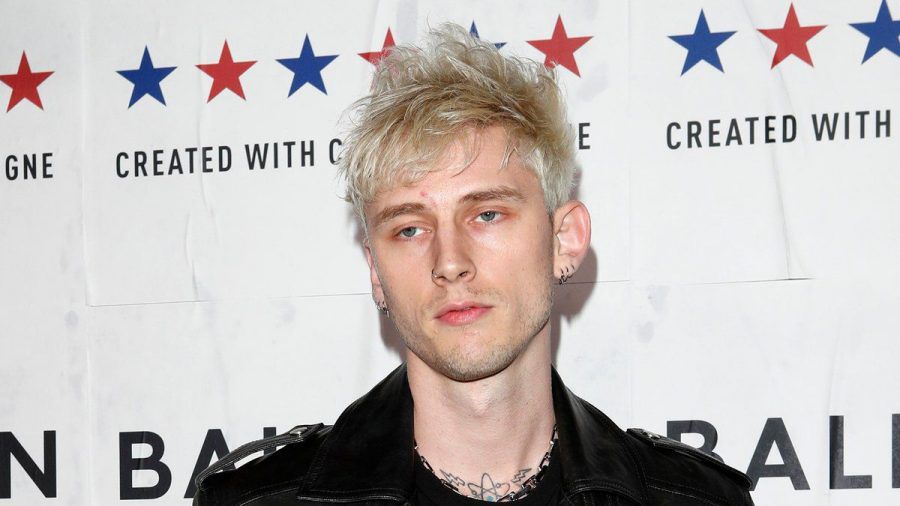 Hat Machine Gun Kelly einen Mann angegriffen? (wue/spot)