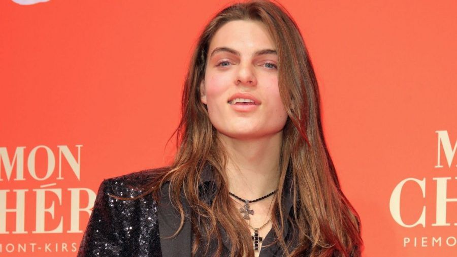 Liz Hurleys Sohn stellt selbst die Supermodels in den Schatten