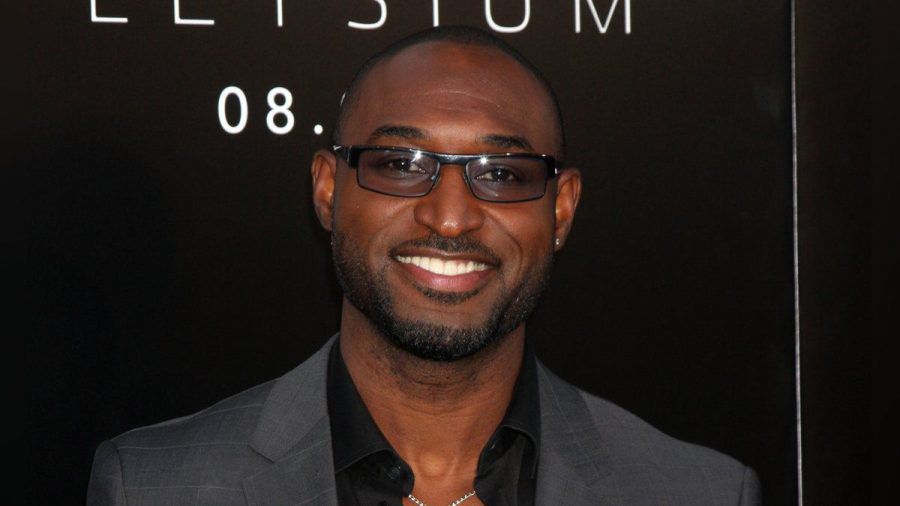 Adrian Holmes wird in "Bel-Air" den Phillip Banks spielen. (wue/spot)