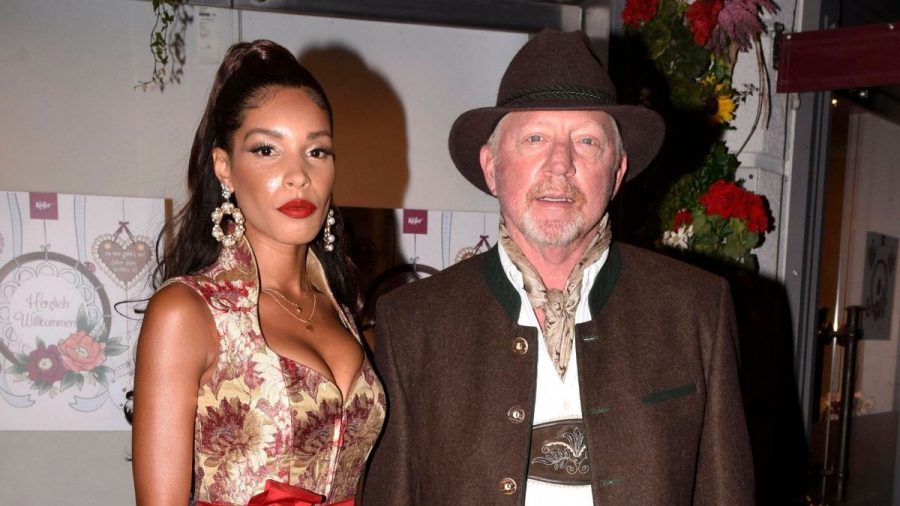 Boris Becker zeigt hier seine Freundin Lilian de Carvalho