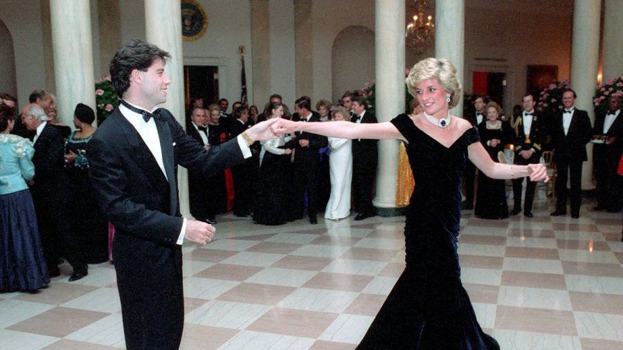 John Travolta plaudert über den "märchenhaften" Tanz mit Prinzessin Diana