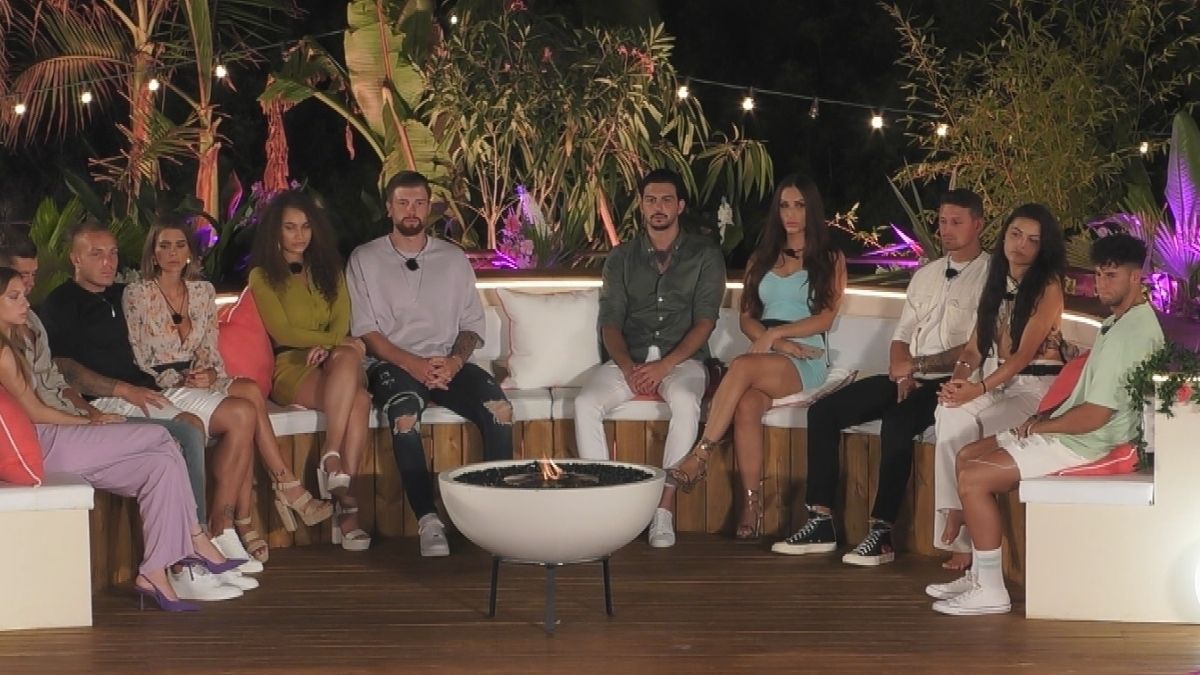 "Love Island" Tag 14: Ein Couple muss die Villa für immer verlassen!