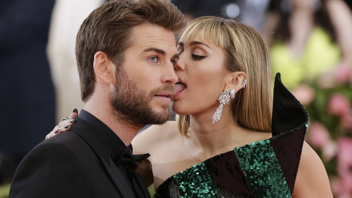 Miley Cyrus beichtet ihren Fans: „Ich dachte, ich würde sterben“