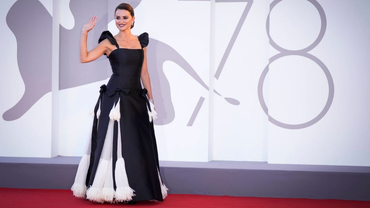 Helen Mirren, Kristen Stewart und weitere Fashion-Highlights vom roten Teppich in Venedig