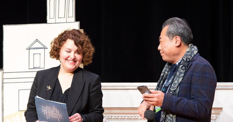 Die beiden Jurymitglieder Jekaterina Bordacheva und Kim Sang-hwa.