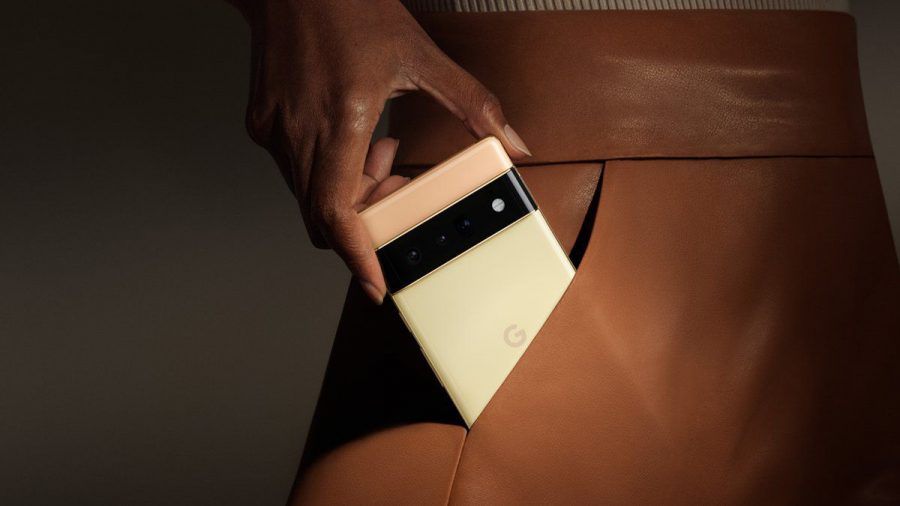 Die Rückseite des Pixel 6 von Google ist unverwechselbar. (elm/spot)
