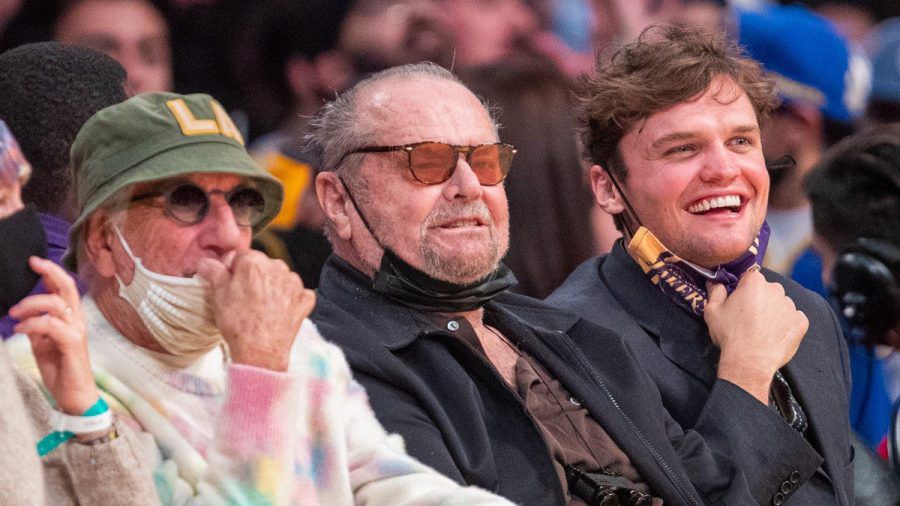 Jack Nicholson (Mitte) bei einem Spiel der Los Angeles Lakers. (hub/spot)
