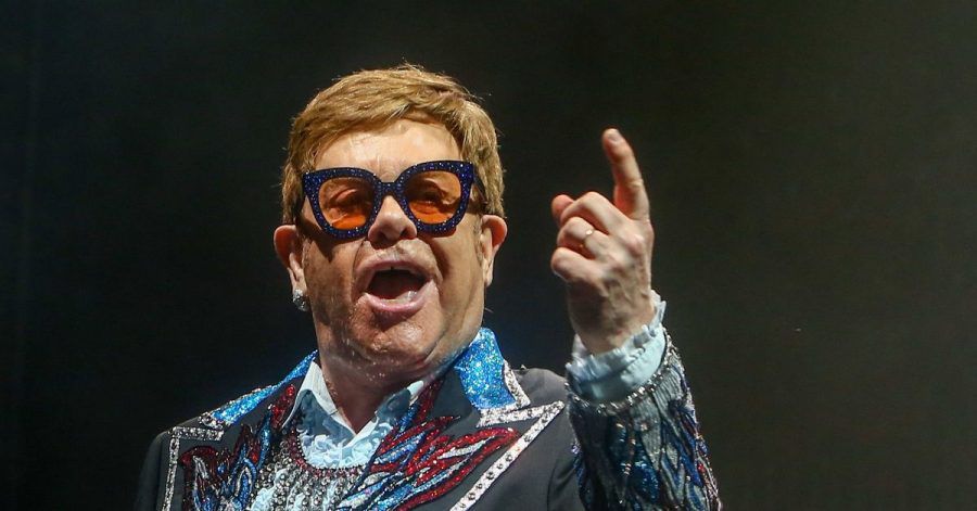 Elton John sorgt sich um den musikalischen Nachwuchs.