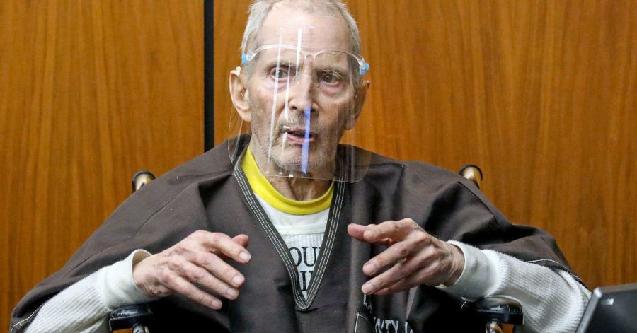 Dieses Archivbild zeigt den 78-jährigen Robert Durst während des Prozesses in einem kalifornischen Gerichtssaal. Der Millionär und Immobilienerbe ist wegen Mordes an einer Freundin vor über 20 Jahren zu lebenslanger Haft ohne Bewährung verurteilt worden.