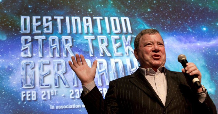 Schauspieler William Shatner fliegt ins All.